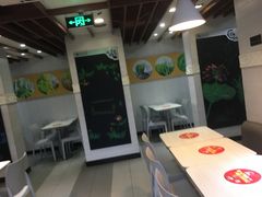 大堂-老娘舅餐厅(黄龙体育中心店)