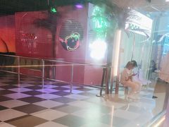 -不可思议减压馆·解压博物馆·摔碗发泄·团建定制