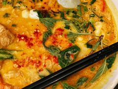 -大头虾越式风味餐厅(光明广场店)