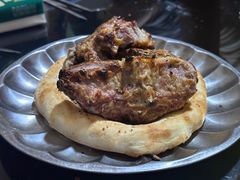 -烤肉小伙烤肉店