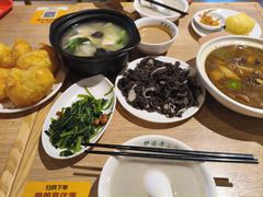 -护国寺小吃店(红莲南路店)