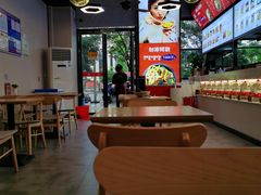 -万方圆拌粉瓦罐汤(九江湖滨店)