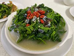 上汤皮蛋浸桑叶-醉贤居
