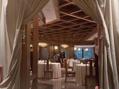 -成隆行·蟹王府(淮海店)
