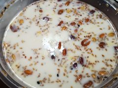 -清真老马家国华牛奶鸡蛋醪糟(正宁路店)