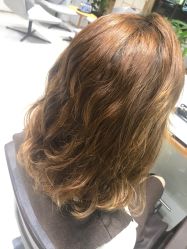 -CARR SALON