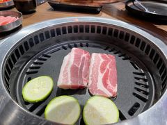 -香猪坊韩国烤肉专属门店(魏公村店)