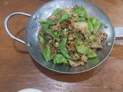 -湖南人家湘菜馆(镇江路店)