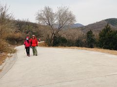 -鬼笑石后山停车场