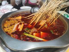 -李记称盘牛杂串串(广厦店)