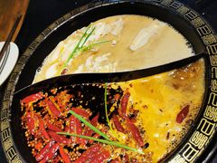-纸盐河码头火锅(十八梯店)