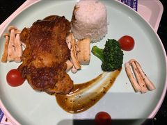 -K+全国连锁KTV(绿地缤纷天地店)