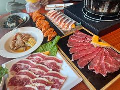 -山之屋炭火烧肉·生啤畅饮(大朗万科中央公园店)