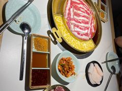 -猪啊牛呀羊啊铜盘烤肉(正大广场店)