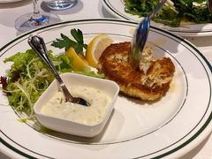 招牌蟹肉饼-Wolfgang’s Steakhouse 沃夫冈牛排馆(上海白玉兰广场店)