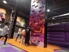 -Tenker Club弹刻极限主题公园 · 蹦床 · 团建 · 生日派对(大关店)