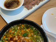 -秦香阁·西北家常菜(徐汇日月光中心店)
