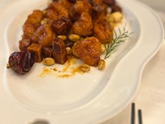 -品海楼·大连海胆锅贴馆(东港店)