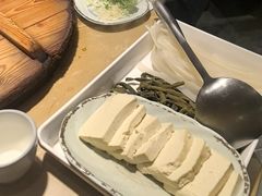 -万里闯关东铁锅炖菜馆(高新旗舰店)