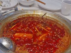 -周师兄大刀腰片火锅(磁器口直营店)