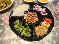 -官塘鱻鱻鱼生·潮汕生腌·砂锅粥(西马路总店)