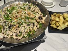 葱爆黑鱼花-三猫黑鱼花(南大店)