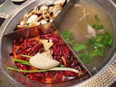 -廖掌柜·重庆鲜货火锅(上海首店)