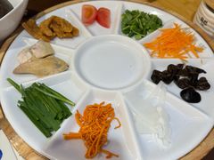 -芸南道·过桥米线(昆明老街旗舰店)