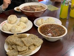 传统猪肉大葱-汇兴居·老北京小吃(体育馆西路店)