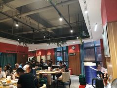 大堂-永红源啤酒·烧烤·海鲜·大排档(青特城店)