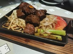 -穹六人间 people 6(岳阳路店)