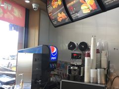 -华莱士·全鸡汉堡(浦东南路店)