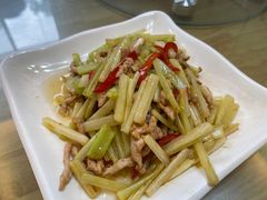 -幺妹川味·川人川菜(佛城西路店)