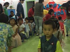 -四叶草托育园(张江园店)