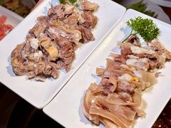 -城墙拐拐火锅(三峡广场黑金冠店)