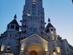 -GAGA主题量贩式KTV平价店(工大店)