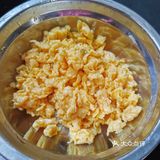 超级营养美味的香肠土豆西芹丁蛋炒饭