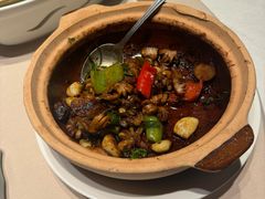 -八府香鸭·啫啫煲(华山路店)