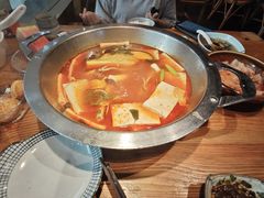 -老凯俚酸汤鱼(鸿通城店)