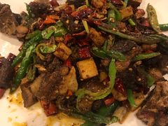 -华光驿站私房菜·黑金冠