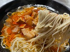 辣酱面-老地方面馆(思南路店)