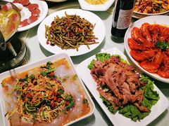 -吴记酱骨炖菜馆(康安路店)