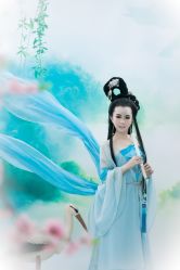 点击看大图 -九月鹰飞汉服摄影工作室