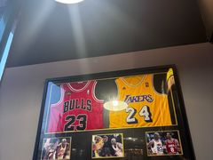 -京狮炙燥·精酿烧烤(首经贸店)