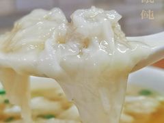 -张阿三馄饨店