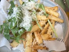 黑松露帕玛森芝士带皮薯条-O'mills Sourdough Bakery&Bistro(永嘉路店)