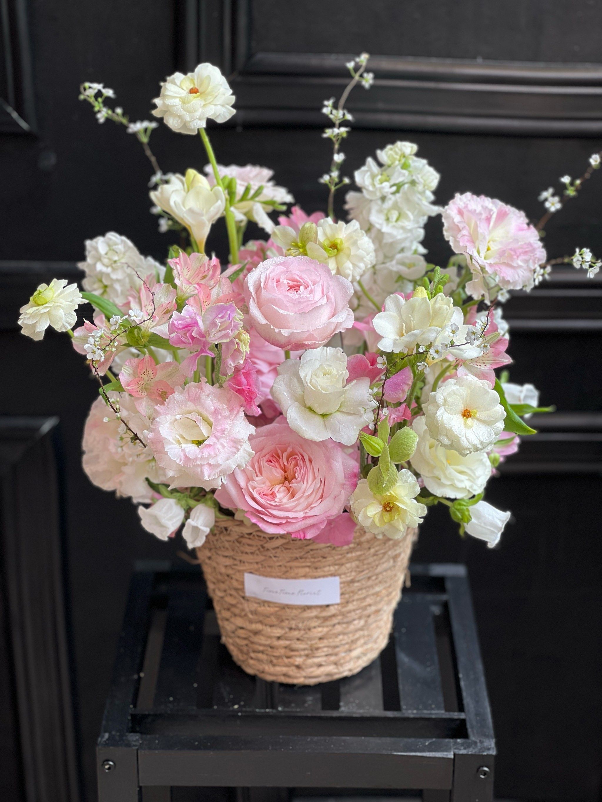 仁寿花店|鲜花抱抱桶|草编抱抱桶|三八节