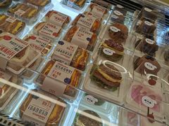 -红星前进面包牛奶公司(君太店)