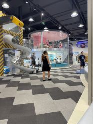 点击看大图 -MINI MARS 脚下的城市乐园·餐饮·派对(静安江宁店)
