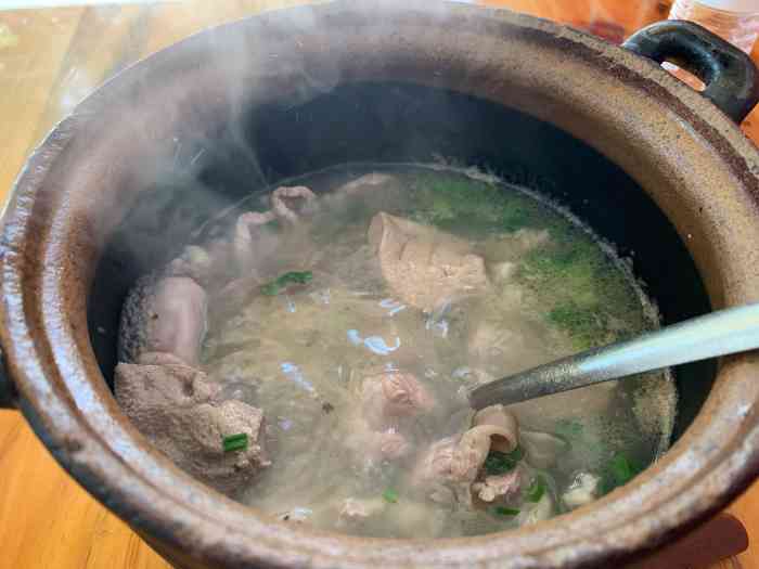 来到河源紫金出差第一次听说当地的八刀汤是非常出名的早上就在当地